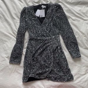NWT & Other Stories silver sequin long sleeved size 4 wrap dress